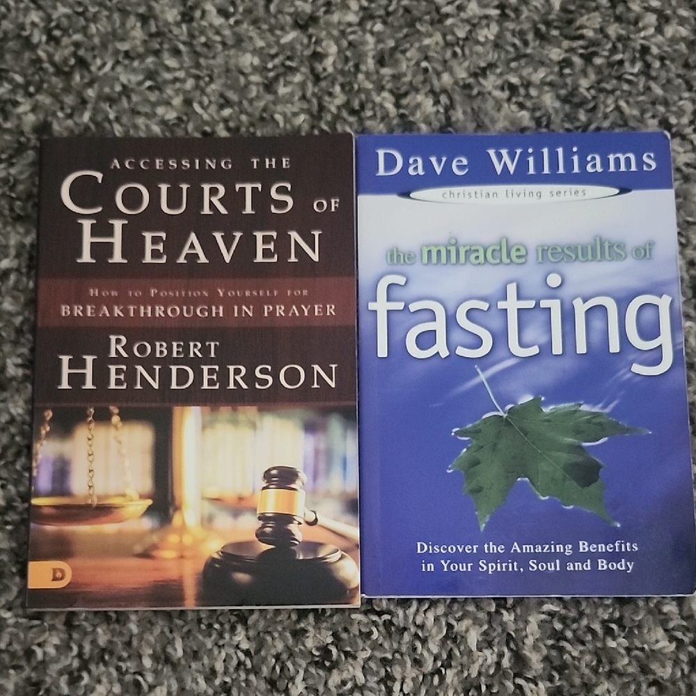 Set of Two Inspirational Books